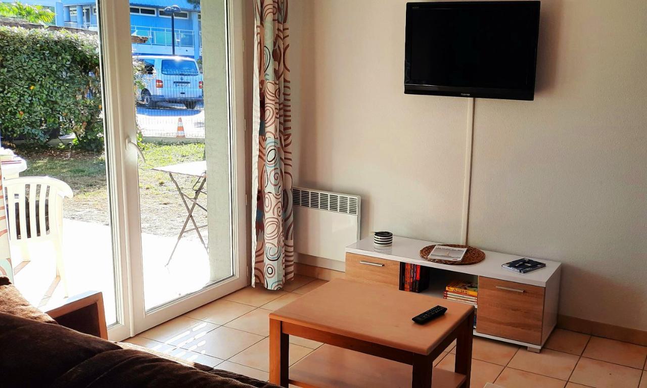 Chez Ced Et Laeti, Appartement Prive Avec Jardin Et Terrasse Dans Residence L'Estuaire Muni D'Une Piscine Couverte Et Aire De Jeu, Linge De Lit Et De Salle D'Eau Ainsi Que Tele, Compris Dans Le Tarif Profitez A Fond De Notre Belle Region Le Verdon-sur-Mer Bagian luar foto