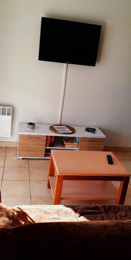 Chez Ced Et Laeti, Appartement Prive Avec Jardin Et Terrasse Dans Residence L'Estuaire Muni D'Une Piscine Couverte Et Aire De Jeu, Linge De Lit Et De Salle D'Eau Ainsi Que Tele, Compris Dans Le Tarif Profitez A Fond De Notre Belle Region Le Verdon-sur-Mer Bagian luar foto