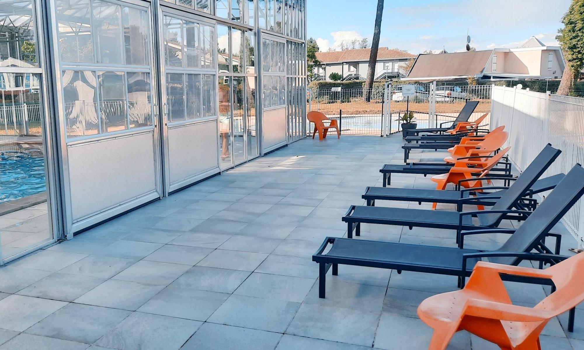 Chez Ced Et Laeti, Appartement Prive Avec Jardin Et Terrasse Dans Residence L'Estuaire Muni D'Une Piscine Couverte Et Aire De Jeu, Linge De Lit Et De Salle D'Eau Ainsi Que Tele, Compris Dans Le Tarif Profitez A Fond De Notre Belle Region Le Verdon-sur-Mer Ruang foto